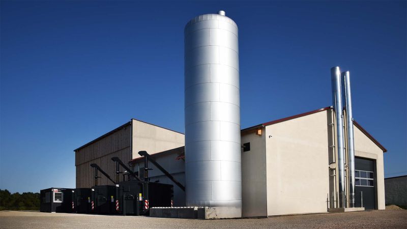 Wärmenetz Lonnerstadt UG & Co. KG - Heizhaus